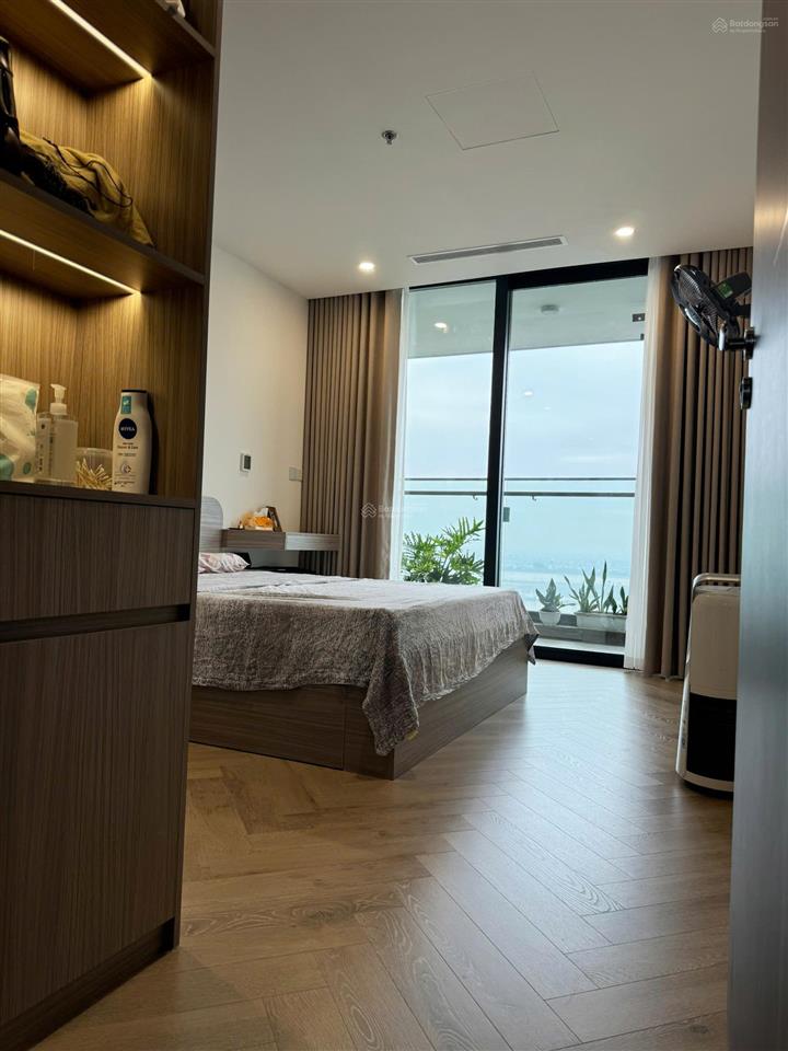 Cho thuê căn hộ dự án cao cấp 3pn full đồ dự án sunshine golden river, phú thượng