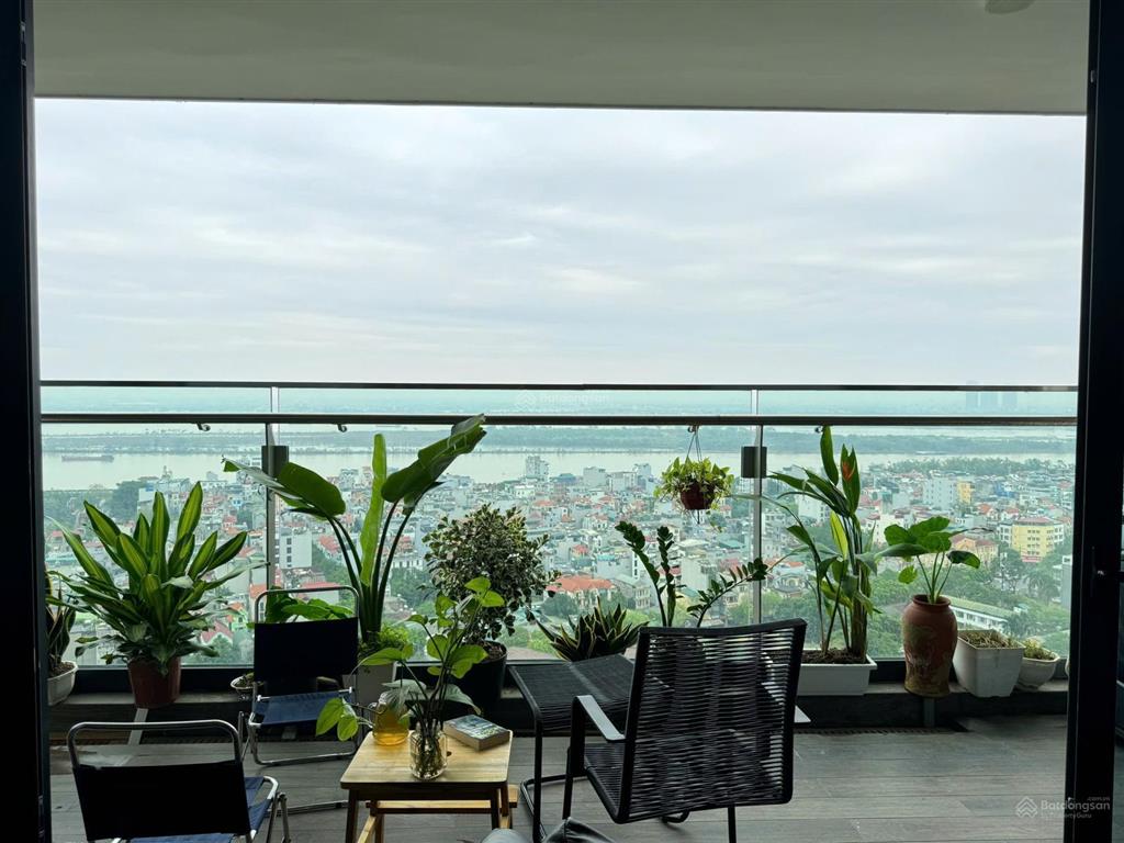 Cho thuê căn hộ dự án cao cấp 3pn full đồ dự án sunshine golden river, phú thượng