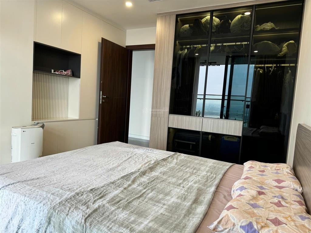Cho thuê căn hộ dự án cao cấp 3pn full đồ dự án sunshine golden river, phú thượng