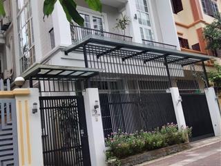 Bán nhà mặt phố nguyễn văn hưởng 6 tầng mới đẹp mặt tiền 7m thang máy dát vàng kinh doanh vip