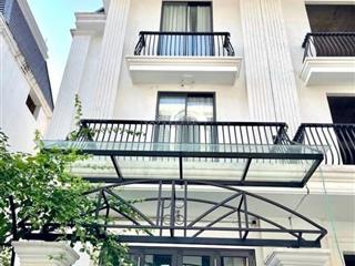 Ô tô tránh full nội thất hiếm nhà bán nam đuống ở sướng như resort 74.2m x 4 tầng x mt 6.7m