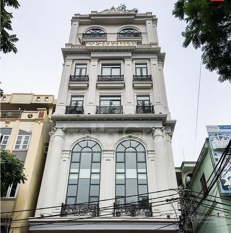 Bán gấp 19,5 tỷ nhà phố 8 tầng vườn đào, bãi cháy trung tâm sunworld hạ long,  0914 043 ***