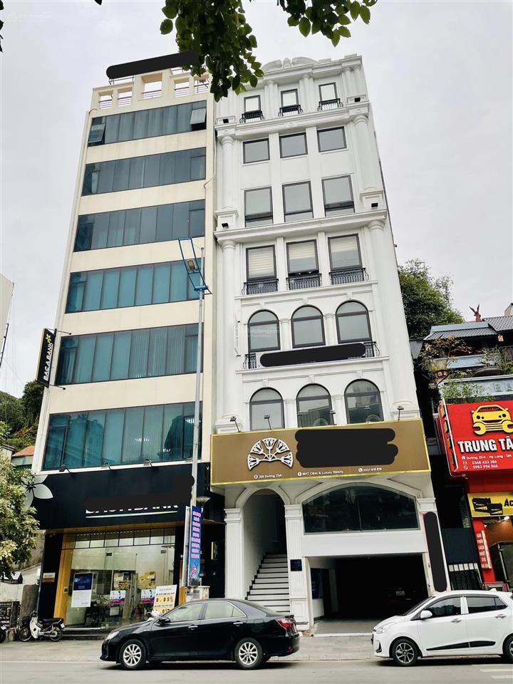 Bán gấp giá 20,5 tỷ nhà 9 tầng 300m2 trục đường vip nhất 25/4 view biển và công viên  0914 043 ***