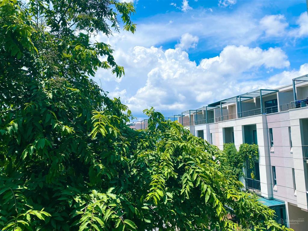 Bán lỗ giá 8 tỷ căn góc vip view hồ, biển, thành phố, công viên lotus hạ long.  0914 043 ***