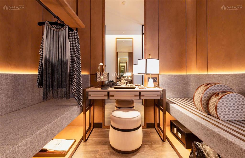 Hết mùa du lịch bán biệt thự vip tuần châu hạ long 500m2 dòng tiền 2 tỉ  0914 043 ***