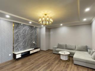 Chung cư erouwindow cách vin cổ loa 500m căn hộ đẹp view cao full nội thất giá tốt giá 4 tỉ