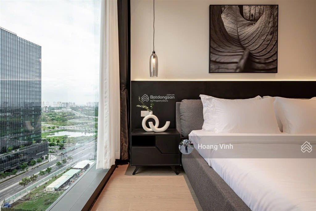 Bán chcc kingston residence  phú nhuận. dt 78m2, 2pn, 2wc. giá 6.5 tỷ.  0906 101 *** vinh