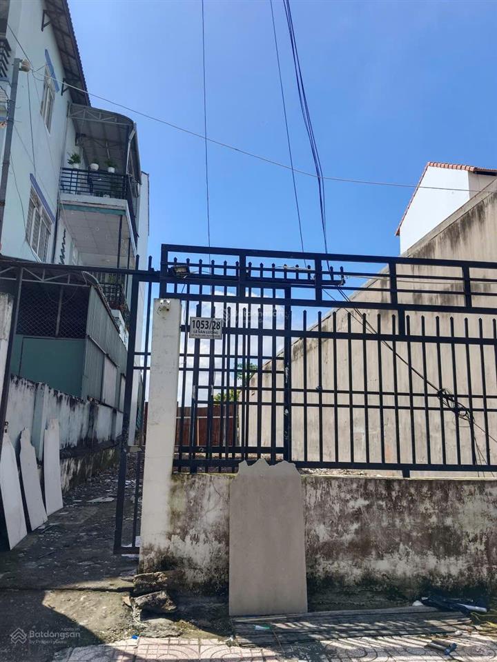 Bán đất 9,999 tỷ, 180m2 tại kdc làng đại học, nguyễn hữu thọ, nhà bè, hcm