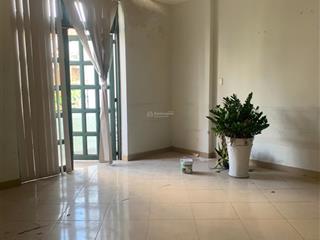 Hxh 135/9a nguyễn hữu cảnh p. 22 bt 7x10m 1 trệt 3 lầu