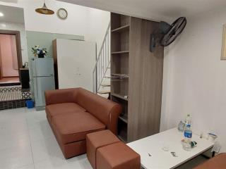 Nhà 2 ngủ, 60 m2, full nội thất, mặt phố quang trung, sổ đỏ riêng, tầng đẹp, chỉ 4 tỷ đồng