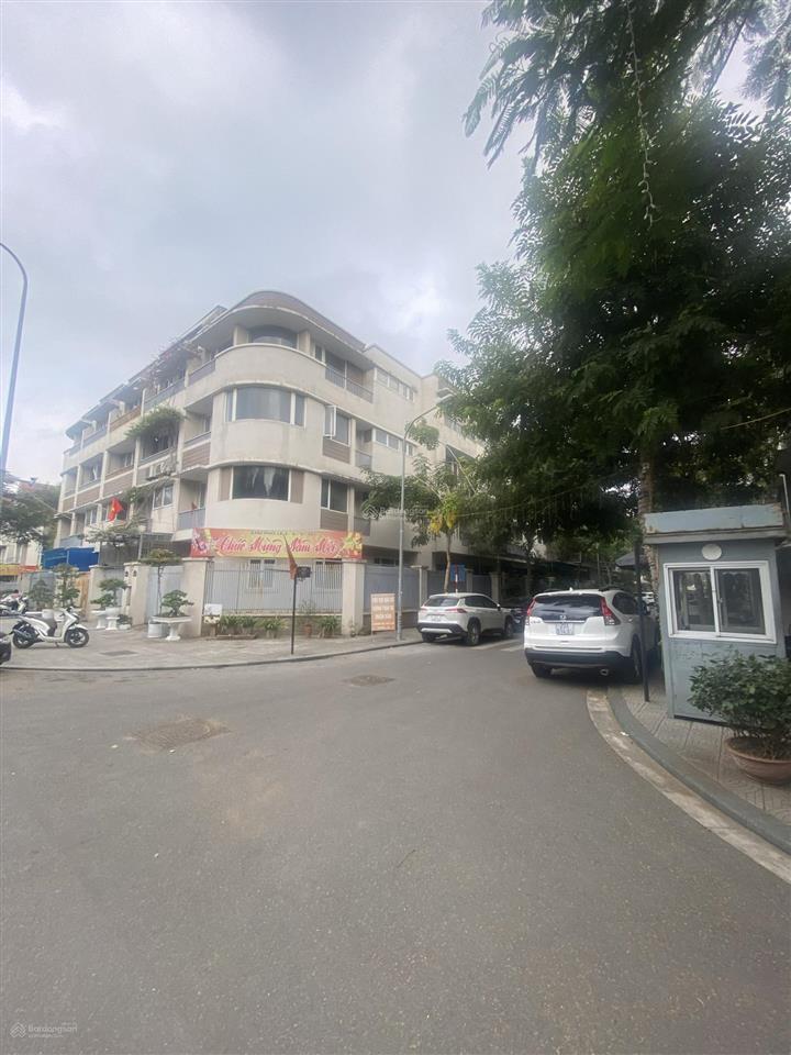 Lô góc liền kề an hưng 140,5m2, mặt đường 23,5m thông lê quang đạo và tố hữu. giá đầu tư