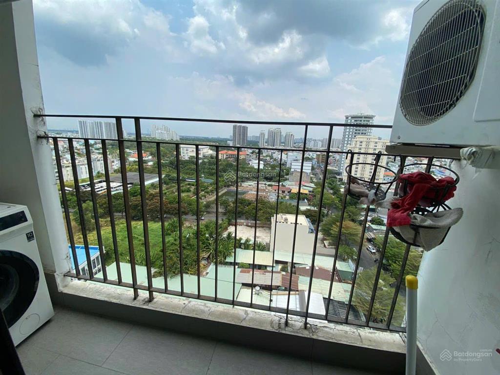 Cần bán căn hộ hoàng quốc việt quận 7. 70m2, 2pn, 2wc. giá rẻ