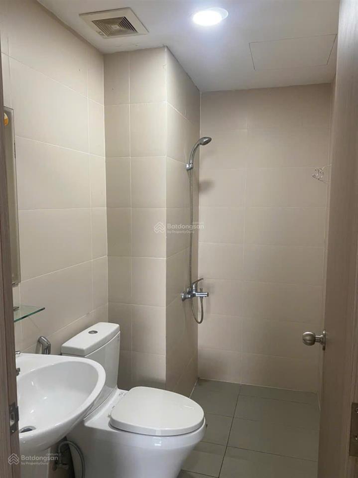 Cần bán căn hộ hoàng quốc việt quận 7. 70m2, 2pn, 2wc. giá rẻ