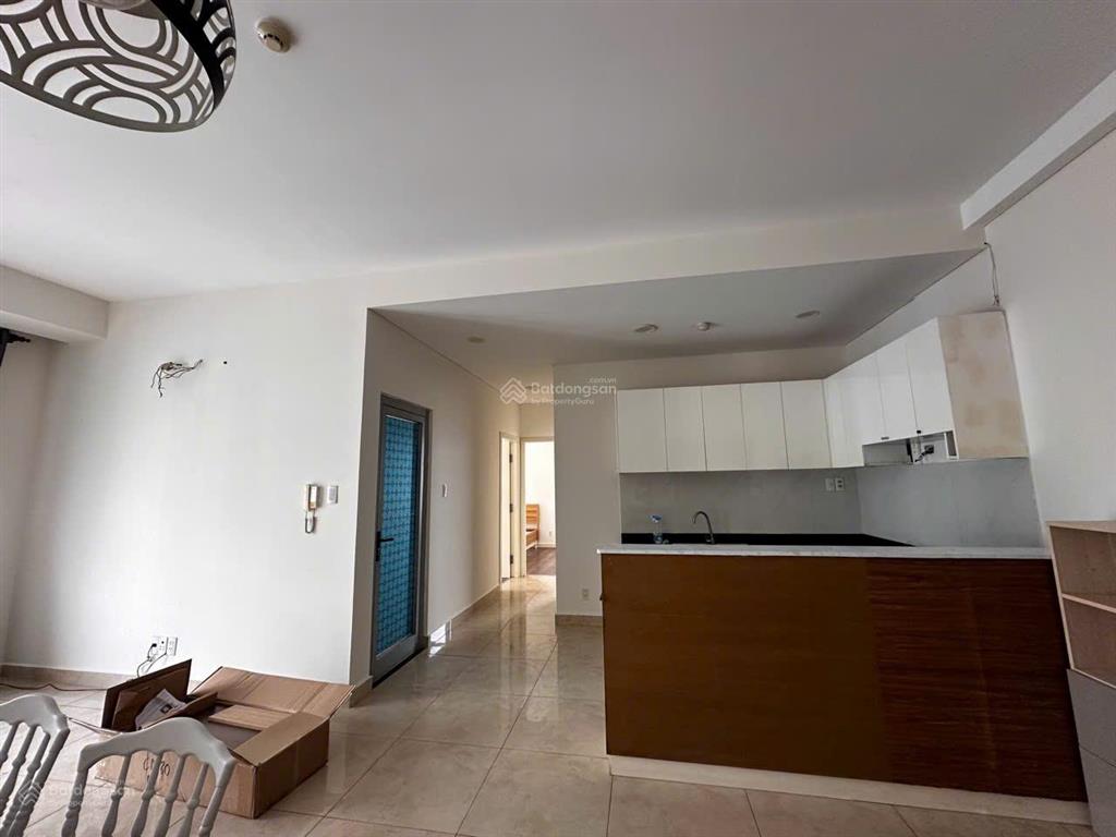 Cần bán căn hộ luxcity quận 7. 85m2, 3 pn, 2wc. giá siêu rẻ