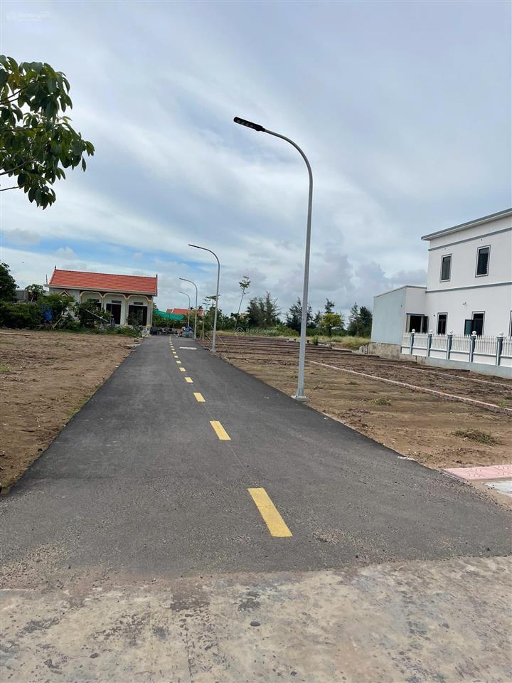 Gia đình có việc bán rẻ lô đất full thổ cư view biển  bãi tắm  giá cực rẻ chỉ 1,3 tỷ mua đứt