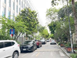 Chính chủ bán nhà kdt văn phú đối diện thpt marie curie 90 m2 hoàn thiện thang máy giá 22tỷx