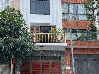 Siêu hot lk văn phú mới toanh 90m2 thang máy, tặng kèm nội thất 2 tỷ, giá 22 tỷ