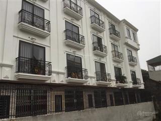 Chính chủ cần cho thuê nhà 4 tầng, 35m2, thôn yên lũng, cách đl thăng long 400m