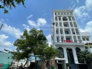 Mặt tiền quốc hương, phường thảo điền, quận 2, ngang 10.5m x dài 36.5m, giá 82 tỷ