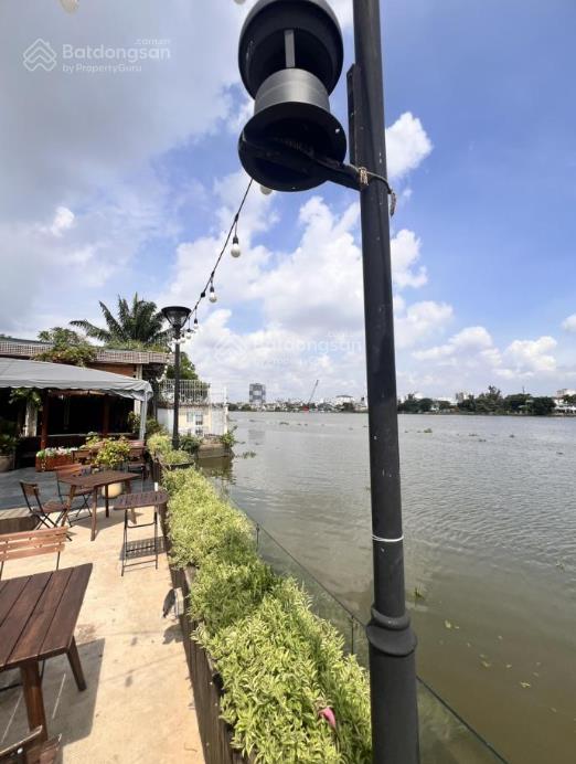Cho thuê đất trống mặt tiền sông đường nguyễn văn hưởng, quận 2, diện tích 32x48m, giá 250 triệu