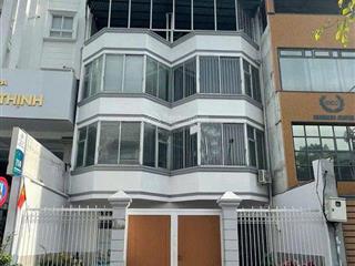 Cho thuê nhà mặt tiền đường trần đình xu quận 1 diện tích 4,5x22m nở hậu 6m trệt 3 lầu giá 70tr