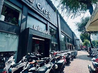 Cho thuê nhà góc 2 mặt tiền sư vạn hạnh, p.13, q.10 diện tích 30x12m trệt 1 lầu giá 161tr