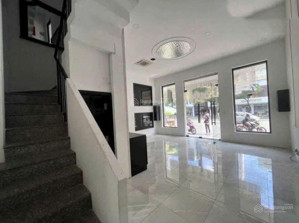 Cho thuê nhà mặt tiền đường nam kỳ khởi nghĩa, phường võ thị sáu, quận 3 diện tích 42m2 trệt 2 lầu