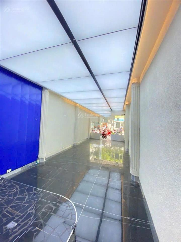 Cho thuê nhà mt lê thánh tôn, phường bến nghé, quận 1 dt 4x18m trệt 4 lầu sân thượng giá 145tr