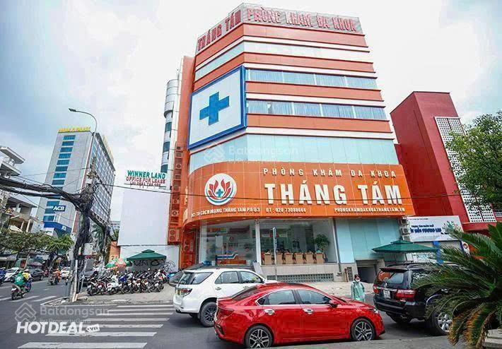 Cho thuê tòa nhà 2mt 74a cmt8, q3  dt 8x24m nở hậu 12m hầm 6 lầu giá 240 triệu