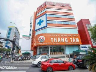 Cho thuê nhà góc 2 mt đường cmt8 & hồ xuân hương, p.võ thị sáu, q3, dt 8x24m, hầm 6 lầu, 400tr