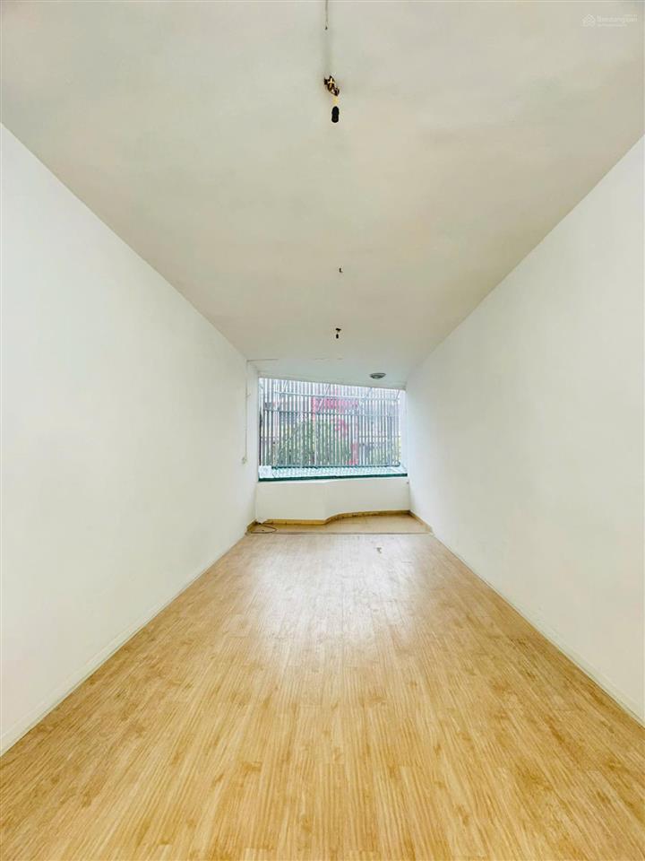 Cho thuê nhà mt đinh tiên hoàng, p. đa kao, quận 1, dt 4x17m, trệt 4 lầu, giá 50tr