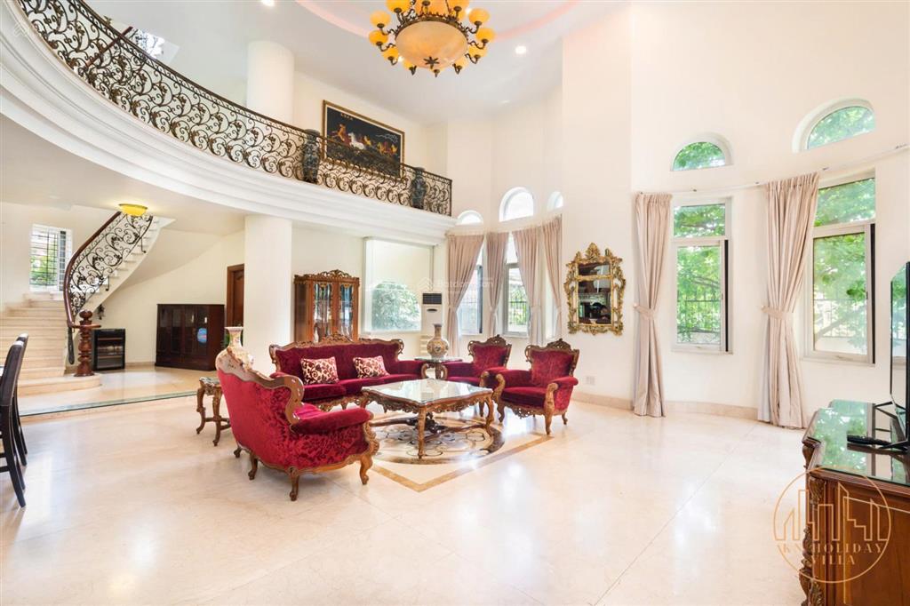 Cho thuê biệt thự & hồ bơi đường số 66 p. thảo điền q2 dt 15.8x19.8m hầm trệt lửng 2 lầu, giá 100tr