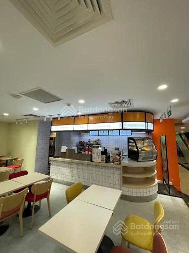 Cho thuê nhà góc 2 mặt tiền đồng nai, phường 15, quận 10 dt 10x10m trệt 1 lầu giá 60tr