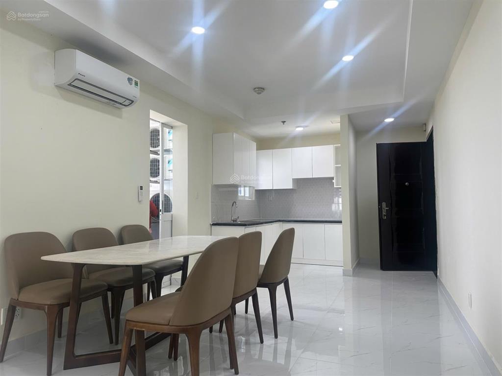 Bán căn góc 2pn 69,23m2 có nội thất, sổ hồng riêng tại chung cư terra nhơn trạch