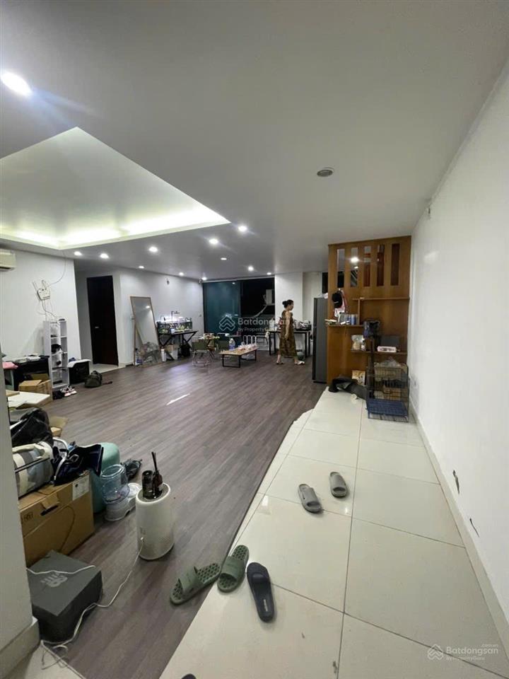 Bán ch 146m2, 3n2w giá 11 tỷ toà b 275 nguyễn trãi full nt căn góc bc đn  tn