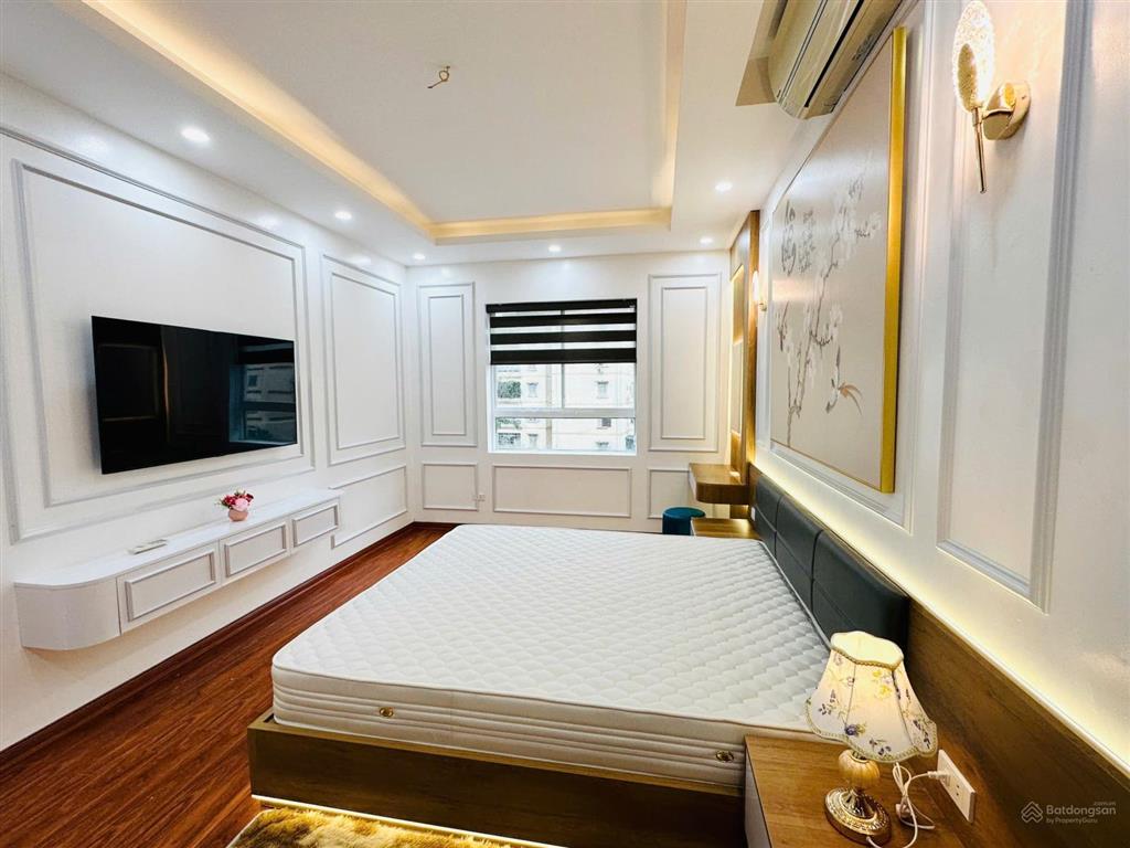 Bán ch 17t10 nguyễn thị định 65m2 2n2w giá 6 tỷ full nt