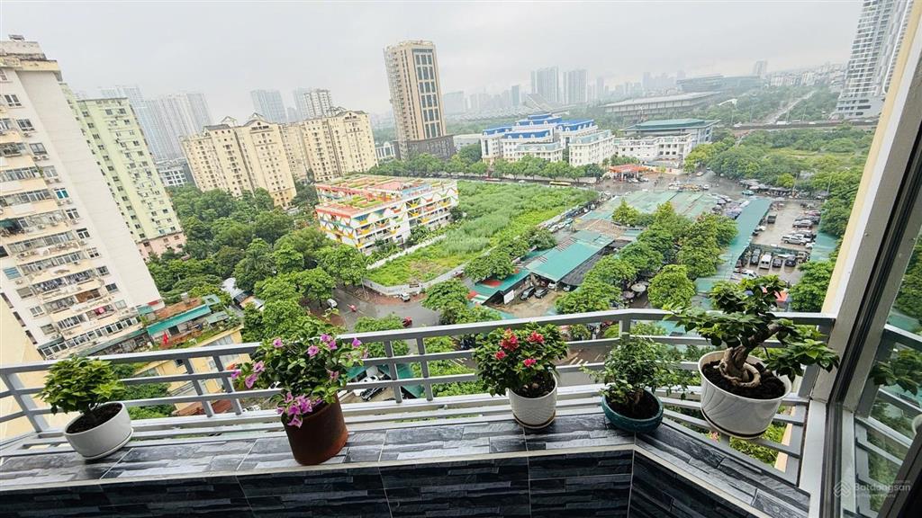 Bán ch 65m2 2n 1w giá 5.3 tỷ full nt tại b6a nam trung yên, trung hoà, cầu giấy.  0971 565 ***