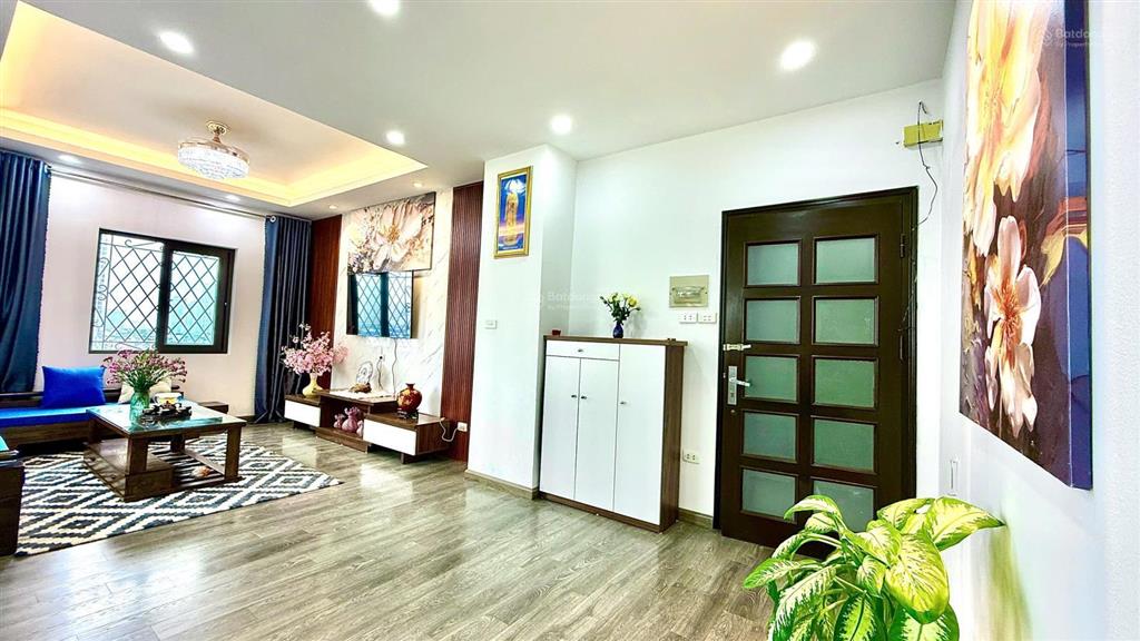 Bán ch 65m2 2n 1w giá 5.3 tỷ full nt tại b6a nam trung yên, trung hoà, cầu giấy.  0971 565 ***