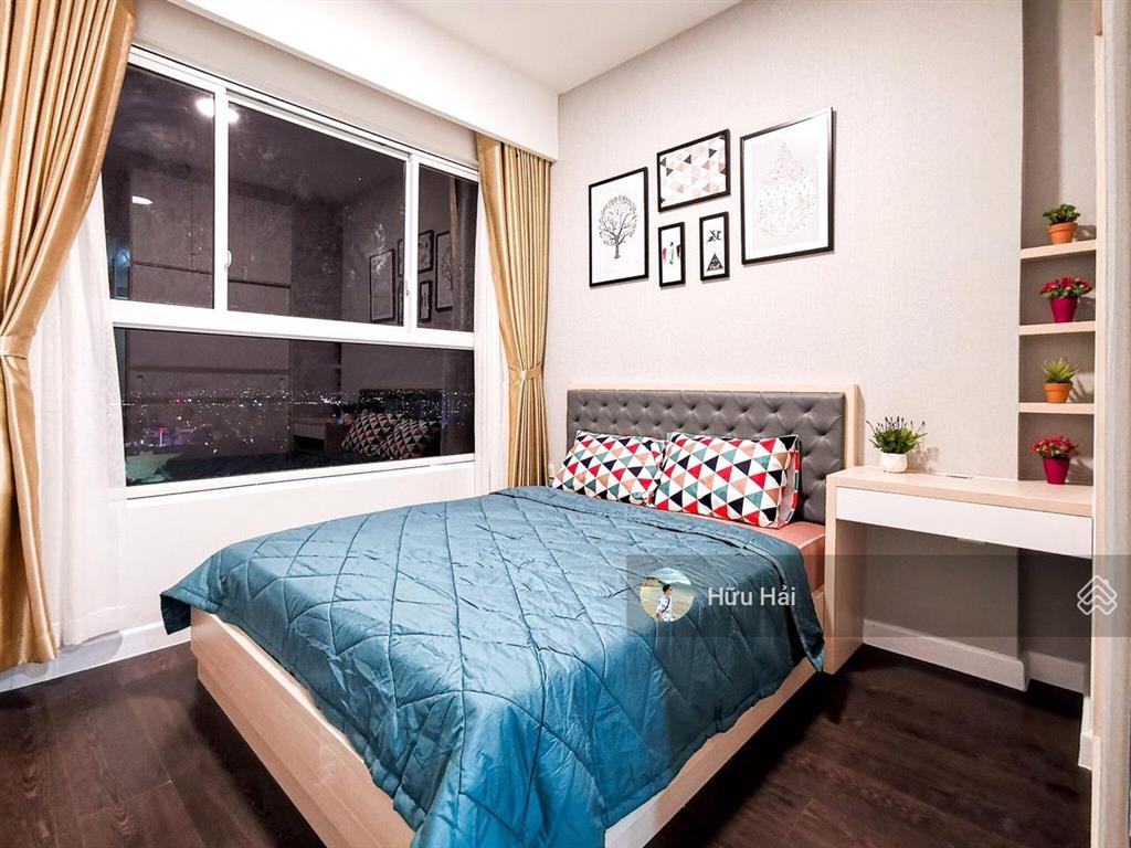 2pn botanica premier giá chỉ 5.2 tỷ bao hết  69m2, thiết kế 2pn  2wc, có lô gia riêng biệt