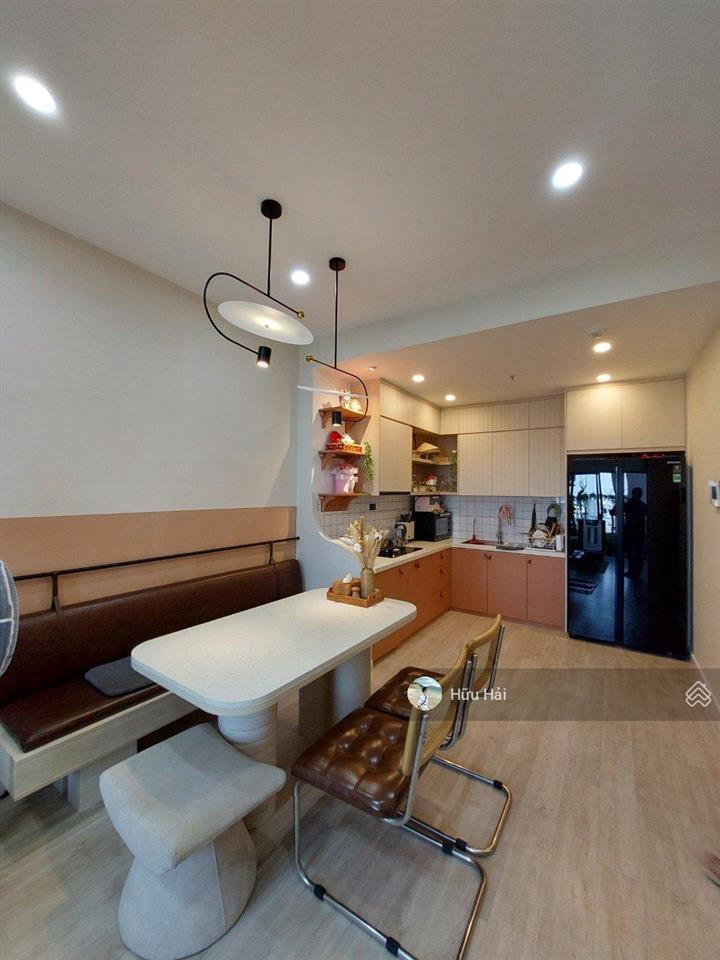 Bán căn 3pn 104m2 giá chỉ 8.1 tỷ tại golden mansion  nhà đẹp  khu sân bay