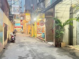 Chính chủ bán ccmn lô góc hồ triều khúc dt82m2 6 tầng 16 phòng studio cho thuê giá rẻ 0988 291 ***