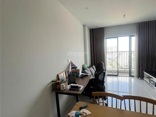 Cho thuê căn hộ 70m2 dvela mặt tiền đường huỳnh tấn phát q. 7. nhà 2 phòng ngủ. giá 11 triệu/tháng