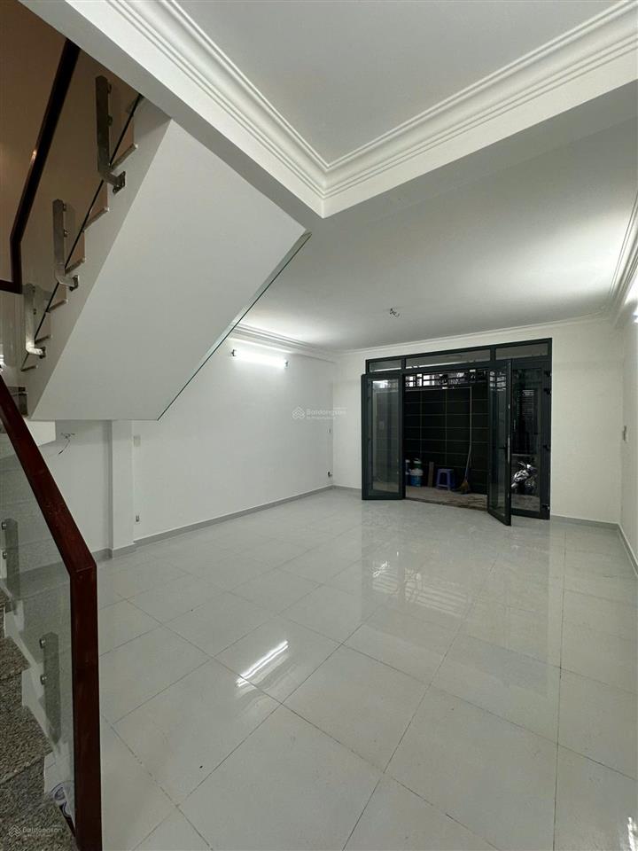 Bán nhà khu tạ thị ngọc thảo giá 10,5 tỷ. nhà 1 trệt 1 lầu diện tích 5x16m. thiết kế 2 pn 2 wc