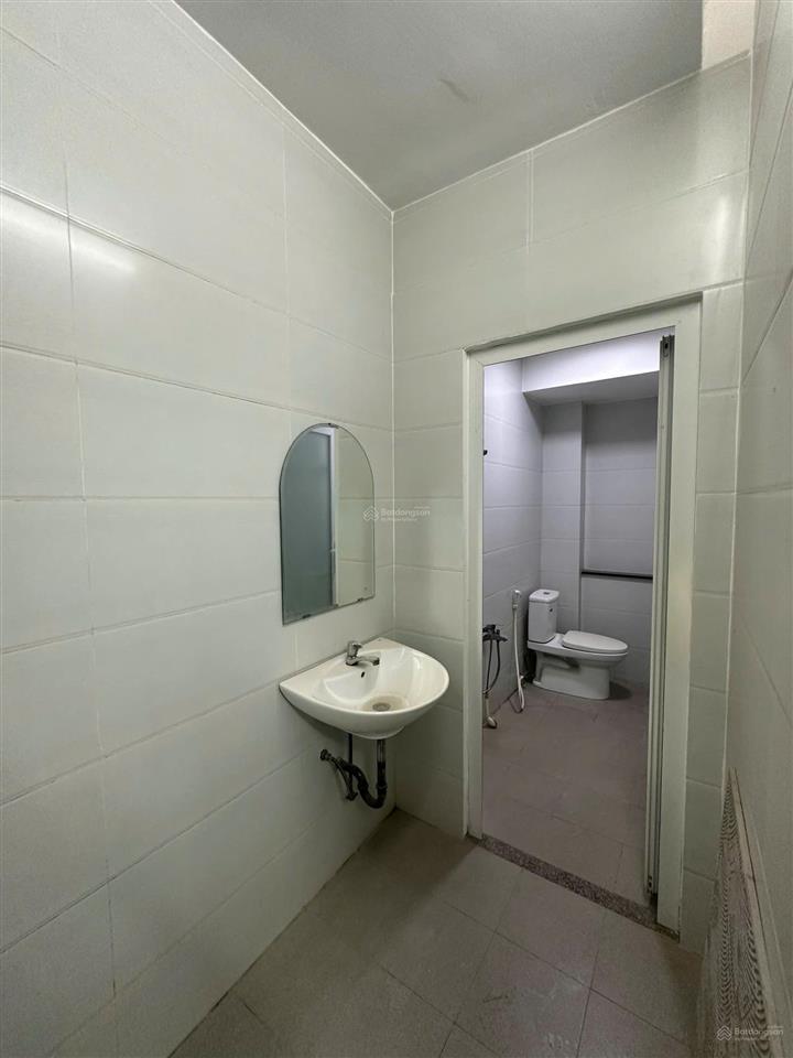 Bán nhà khu tạ thị ngọc thảo giá 10,5 tỷ. nhà 1 trệt 1 lầu diện tích 5x16m. thiết kế 2 pn 2 wc