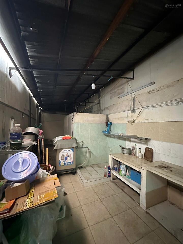 Bán đất kèm nhà diện tích 318m2 kèm nhà và 6 phòng trọ. đường tân thuận tây quận 7. giá 20,765 tỷ