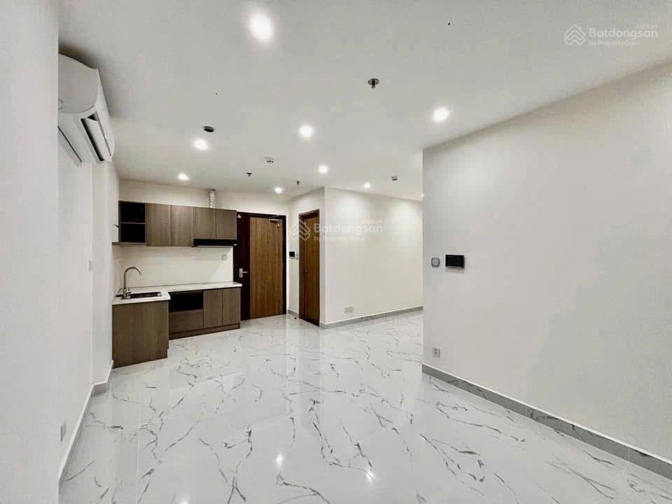 Chính chủ bán căn hộ glory heights 3pn2wc hướng đb, view hồ bơi công viên, dt 81,5m2, giá 4 tỷ