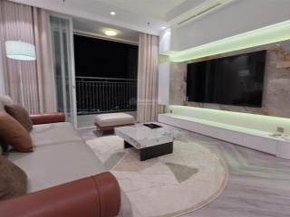 Bán 4pn landmark dt 159m2, full nội thất view sông và lm81, giá 23,8 tỷ bao sổ công chứng ngay