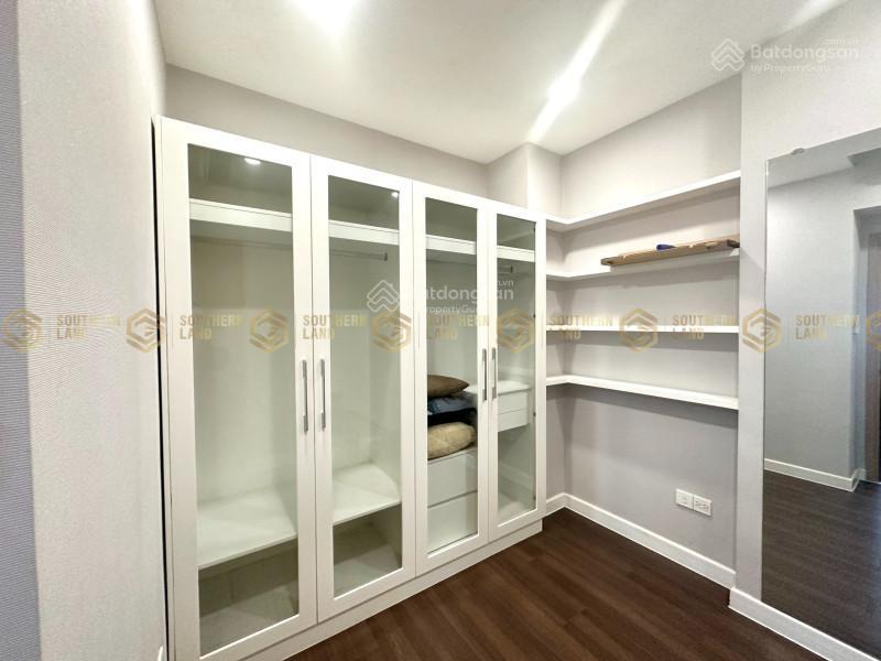 Bán nhanh 2pn1wc có sổ the sun avenue giá 5.7 tỷ bao hết công chứng sang tên ngay