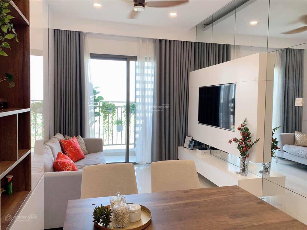 Cho thuê căn hộ 2pn2wc view đẹp 76m2 giá thuê từ 17 triệu/ tháng