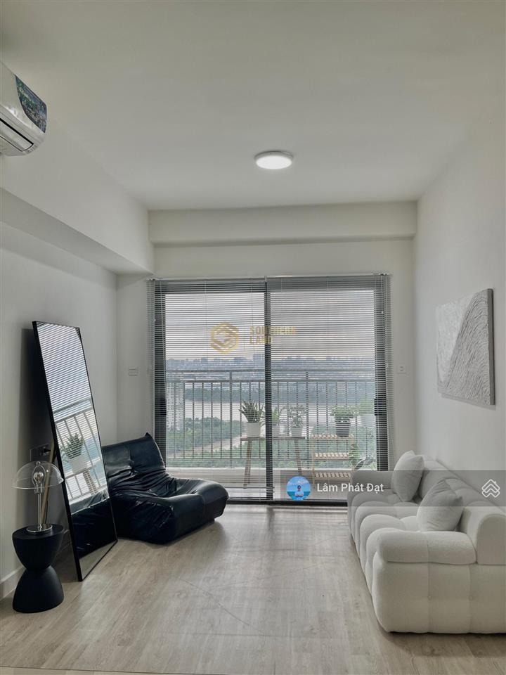 Cho thuê căn hộ 3pn2wc the sun avenue nội thất cơ bản giá 18.5 triệu/ thang trống sẵn 89m2